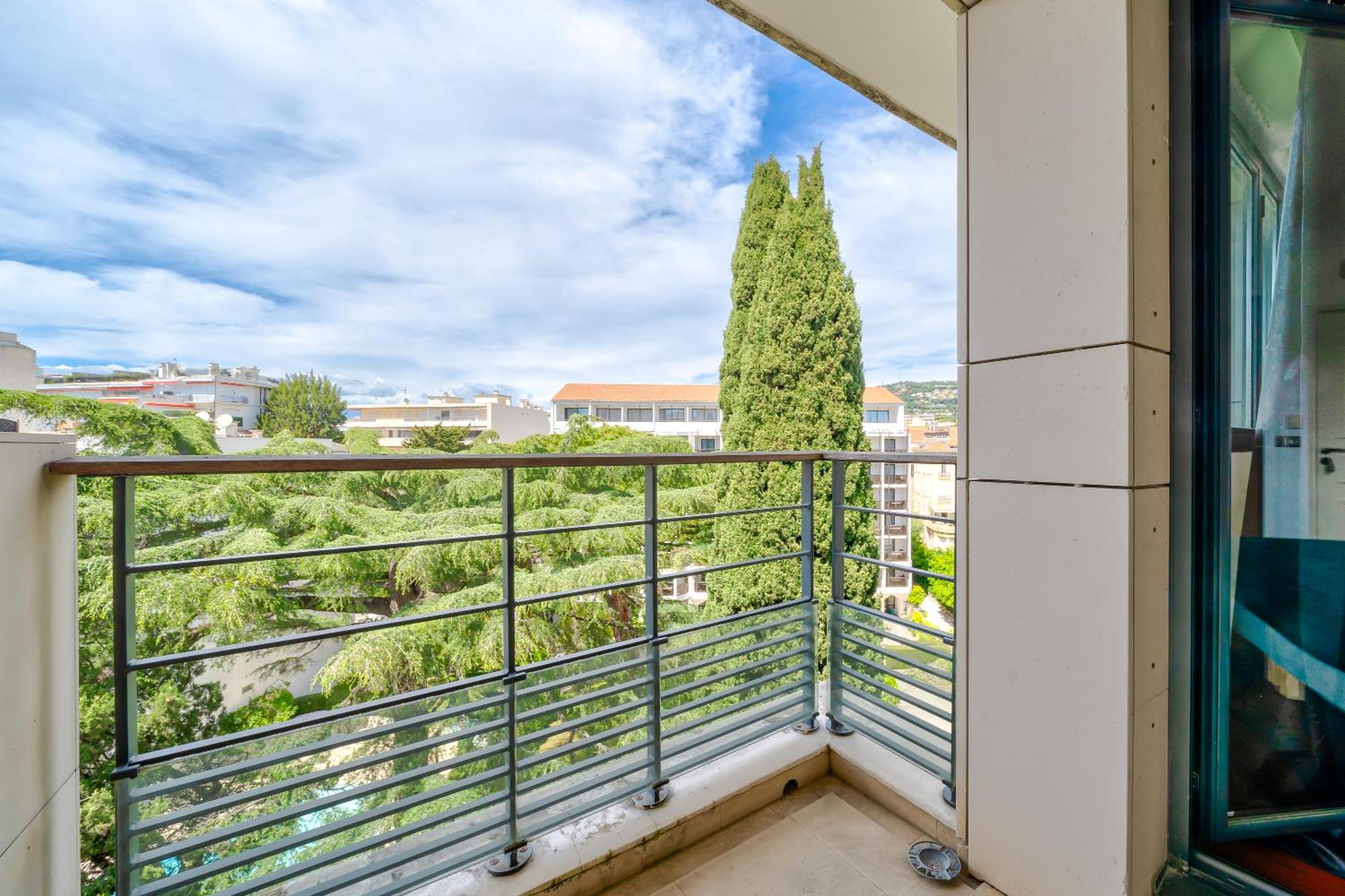 Residence Carlton Riviera - كان المظهر الخارجي الصورة